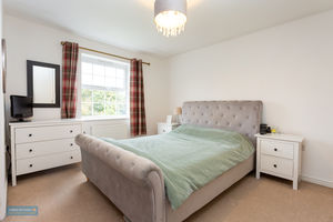 Bedroom- click for photo gallery